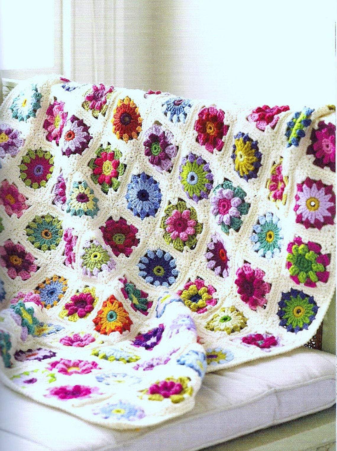 Roses and Daisies Afghan Crochet Pattern - Crochetifies™